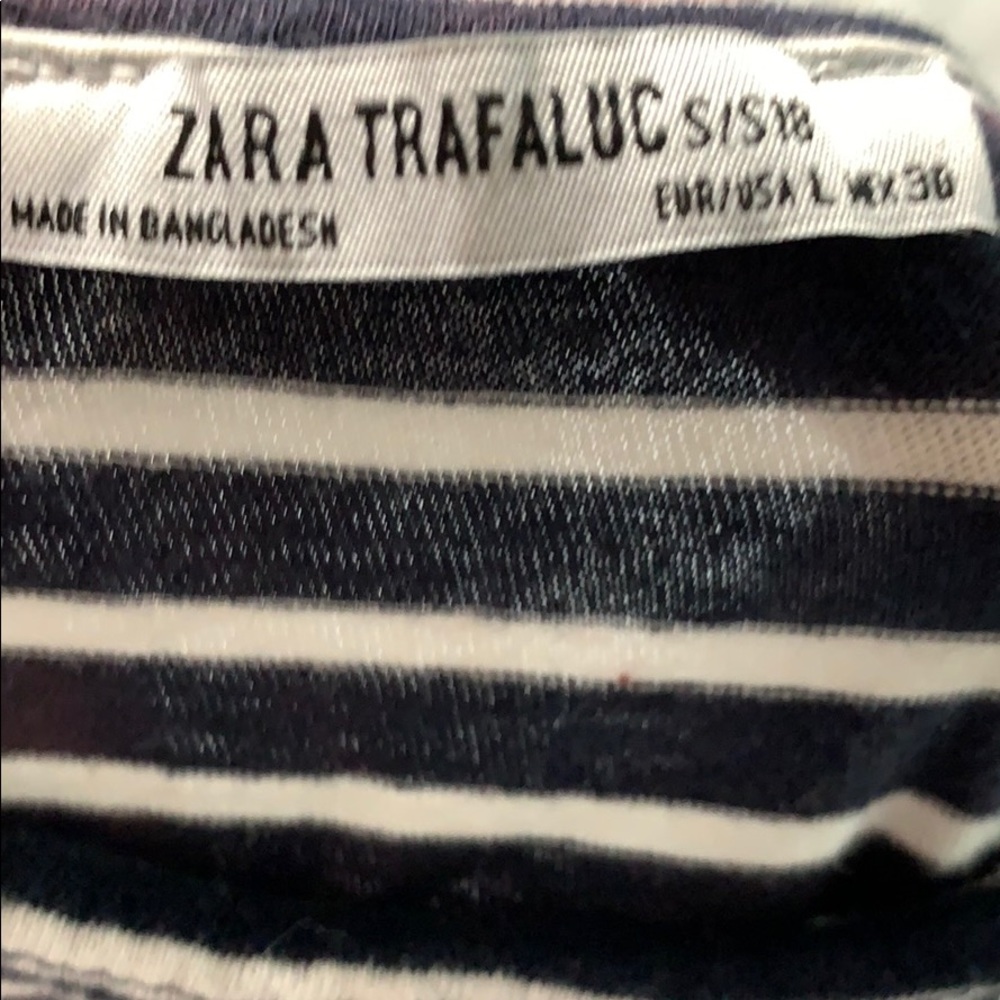 Zara Tee - Picture 2 of 3